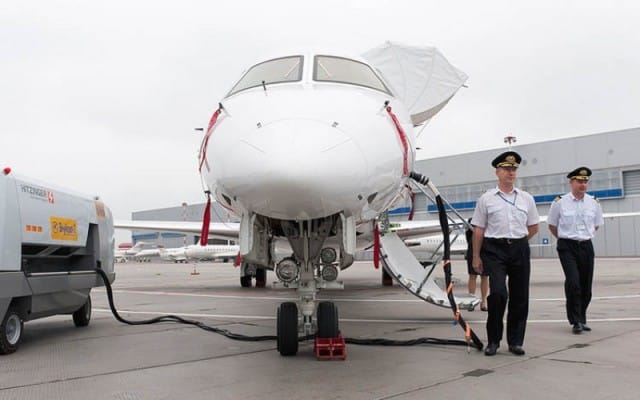 aereo d'affari Embraer Legacy 600